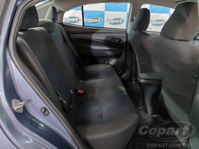 2021 TOYOTA YARIS SEDA 