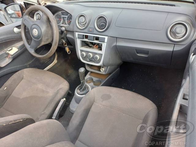 2013 VOLKSWAGEN SAVEIRO 