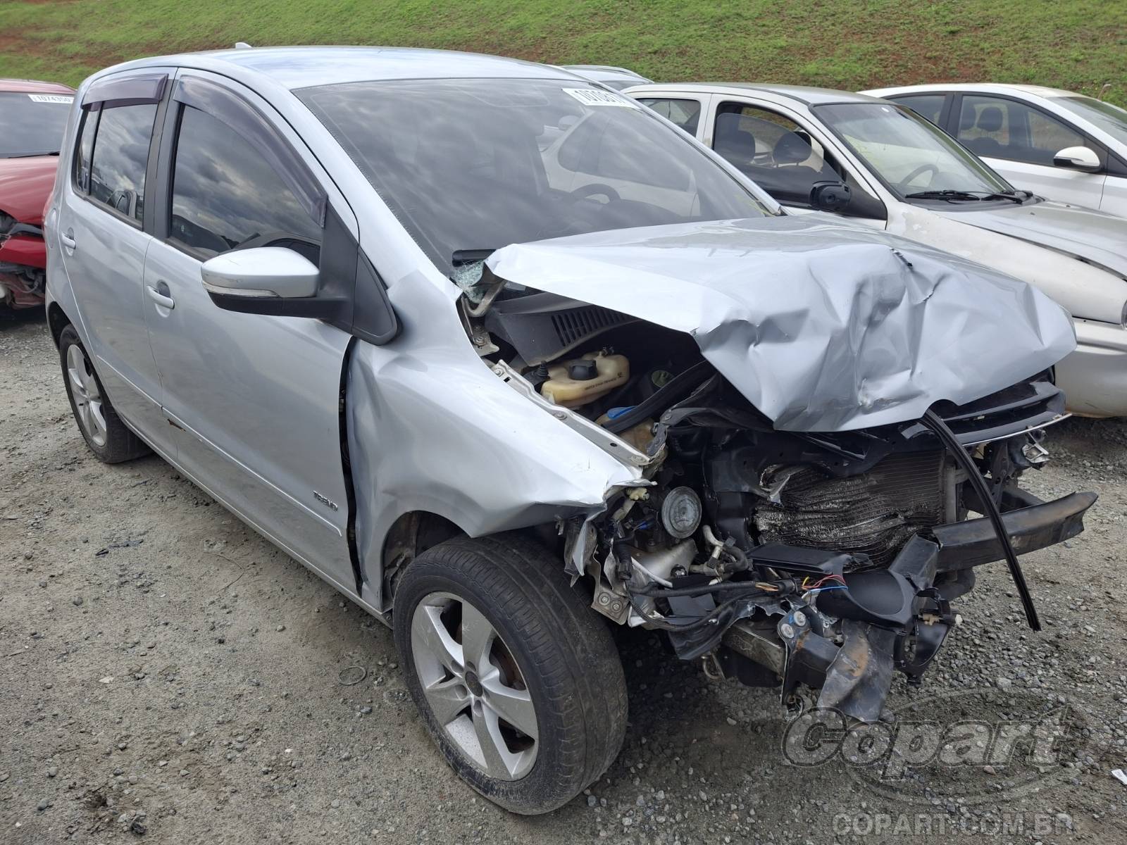 Veículo VW - VolksWagen Fox VOLKSWAGEN FOX 1.0 TOTAL FLEX 2013 2013 em leilão