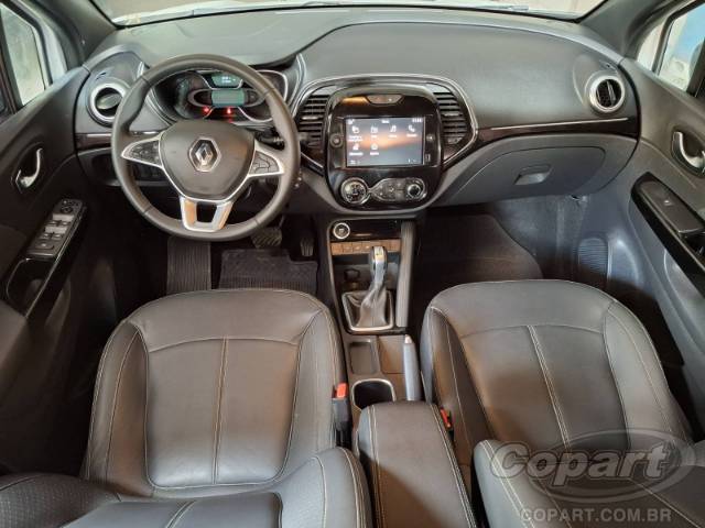 2022 RENAULT CAPTUR 