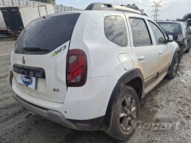 2019 RENAULT DUSTER 