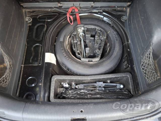 2012 VOLKSWAGEN SPACEFOX 