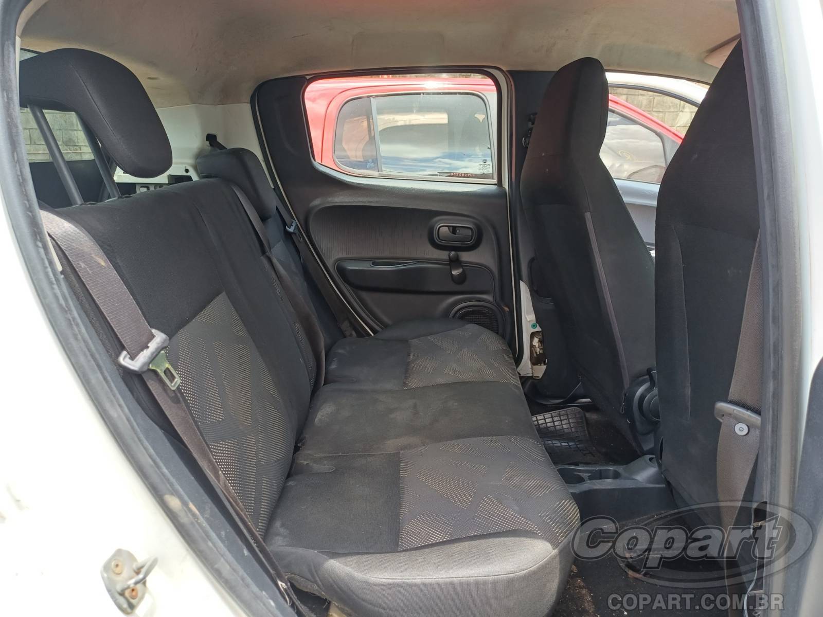 Foto 6 de 13: 2018 FIAT MOBI