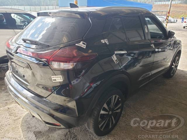 2022 NISSAN KICKS 