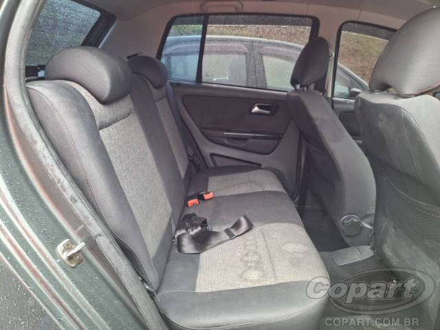 2013 VOLKSWAGEN FOX 