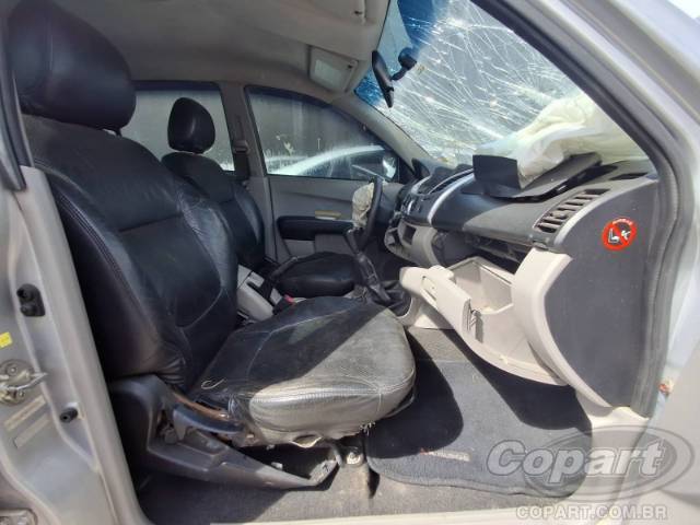 2015 MITSUBISHI L200 TRITON 