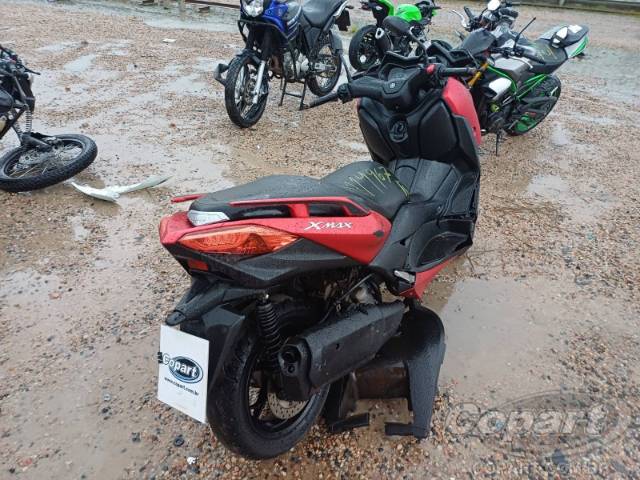 2021 YAMAHA XMAX 