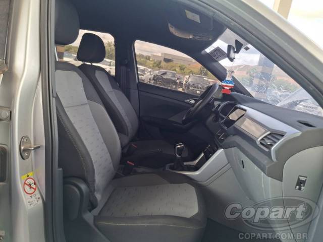 2021 VOLKSWAGEN T-CROSS 