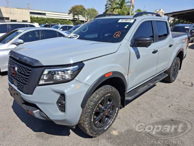 2024 NISSAN FRONTIER CD 
