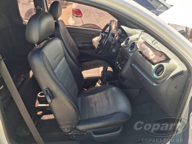 2016 VOLKSWAGEN SAVEIRO CE 