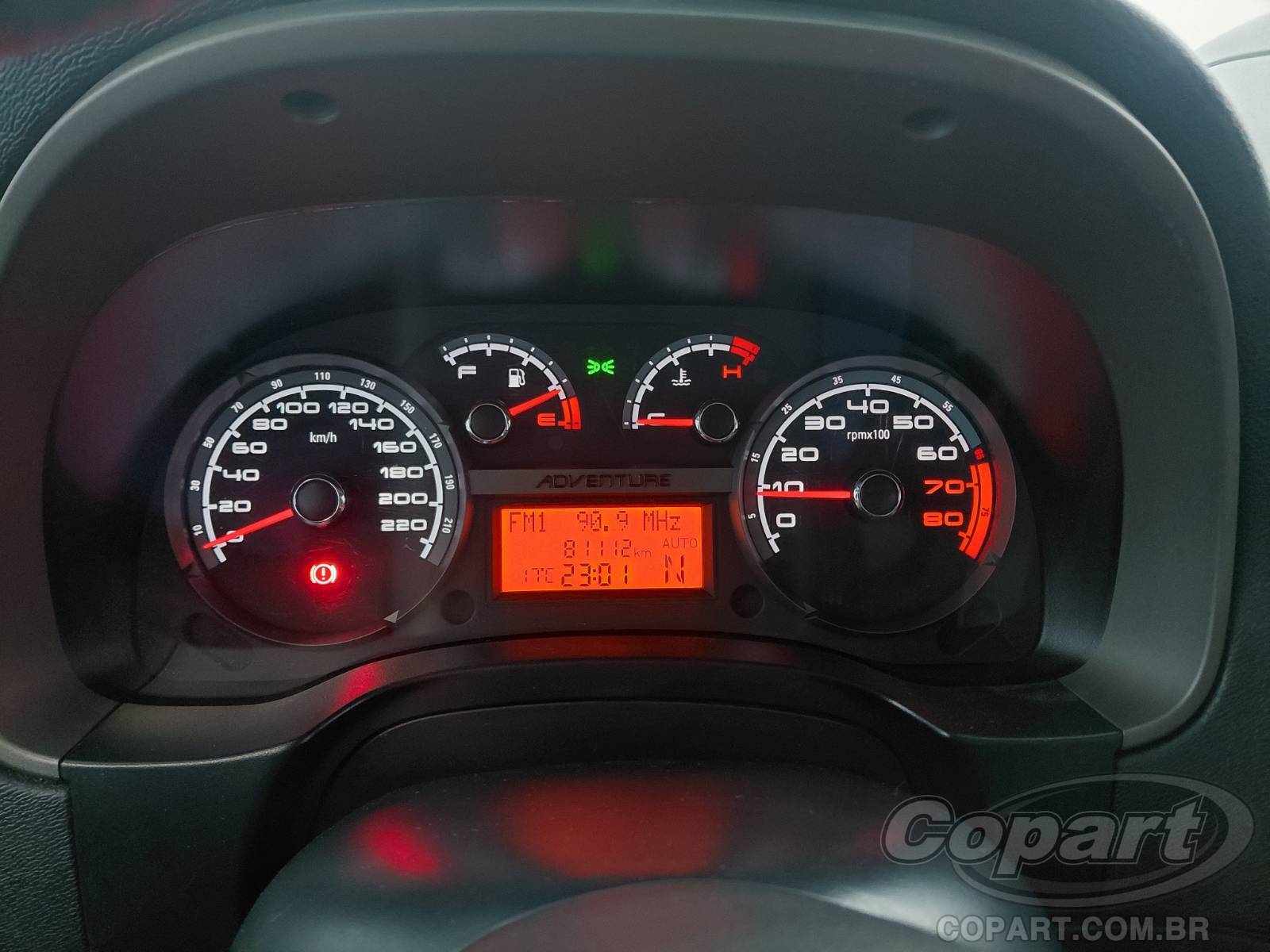Foto 8 de 10: 2016 FIAT IDEA