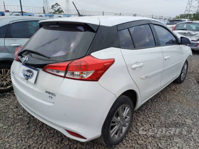 2022 TOYOTA YARIS 