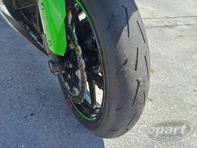 2022 KAWASAKI NINJA ZX-6R 