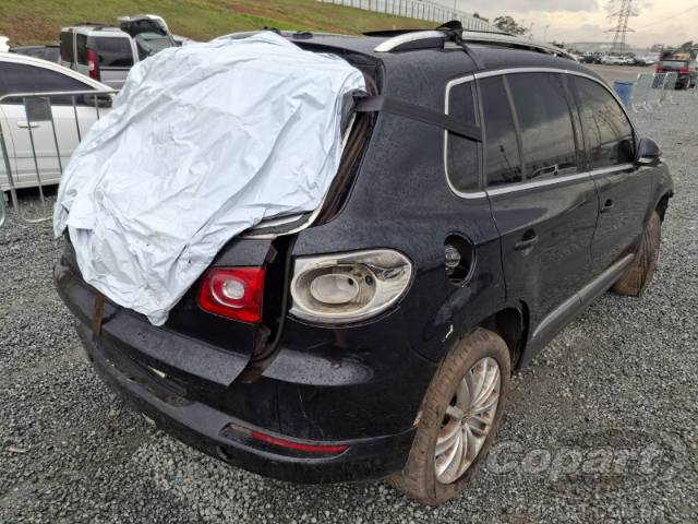 2013 VOLKSWAGEN TIGUAN 