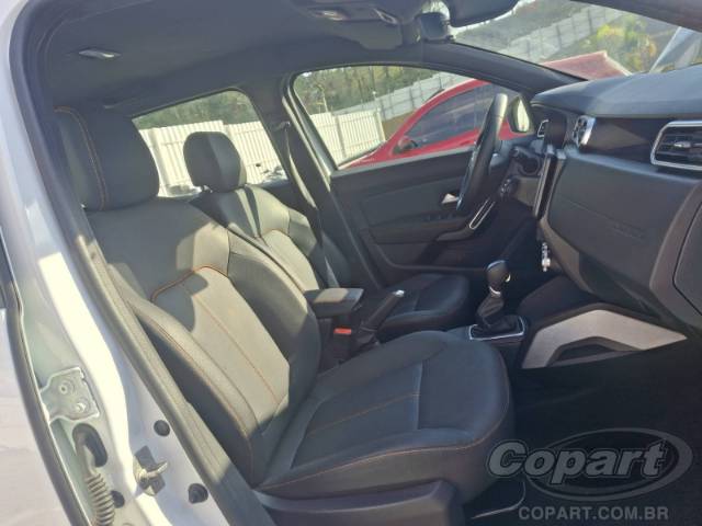 2026 RENAULT DUSTER 