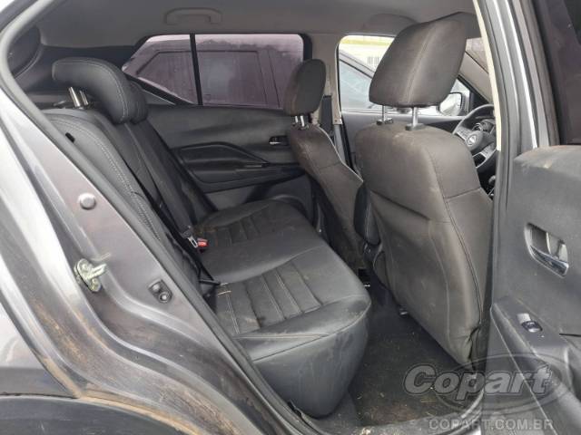 2025 NISSAN Kicks Play 