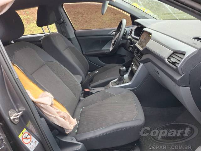 2024 VOLKSWAGEN T-CROSS 