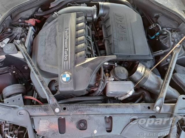2011 BMW SERIE 5 