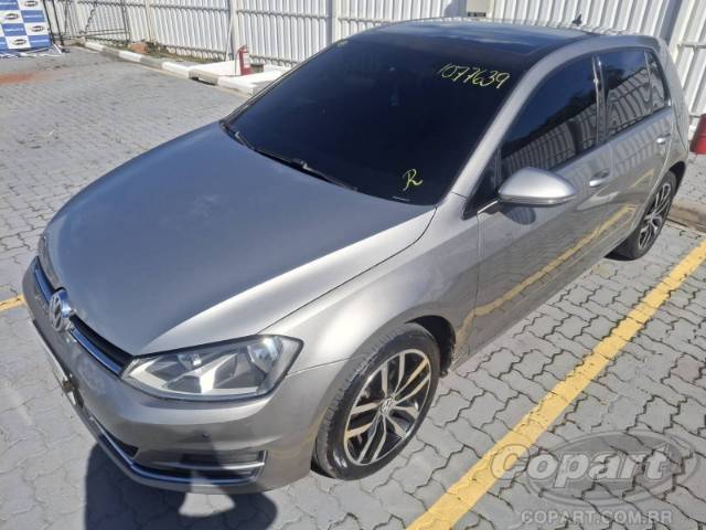 2015 VOLKSWAGEN GOLF 