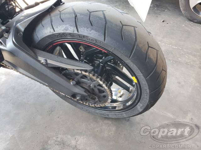 2019 DUCATI MONSTER 