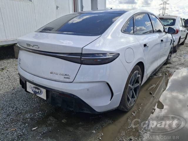 2025 BYD SEAL 