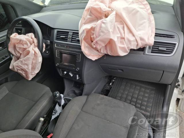 2017 VOLKSWAGEN FOX 