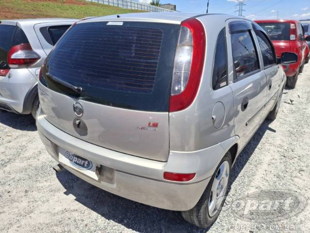 2004 CHEVROLET CORSA 