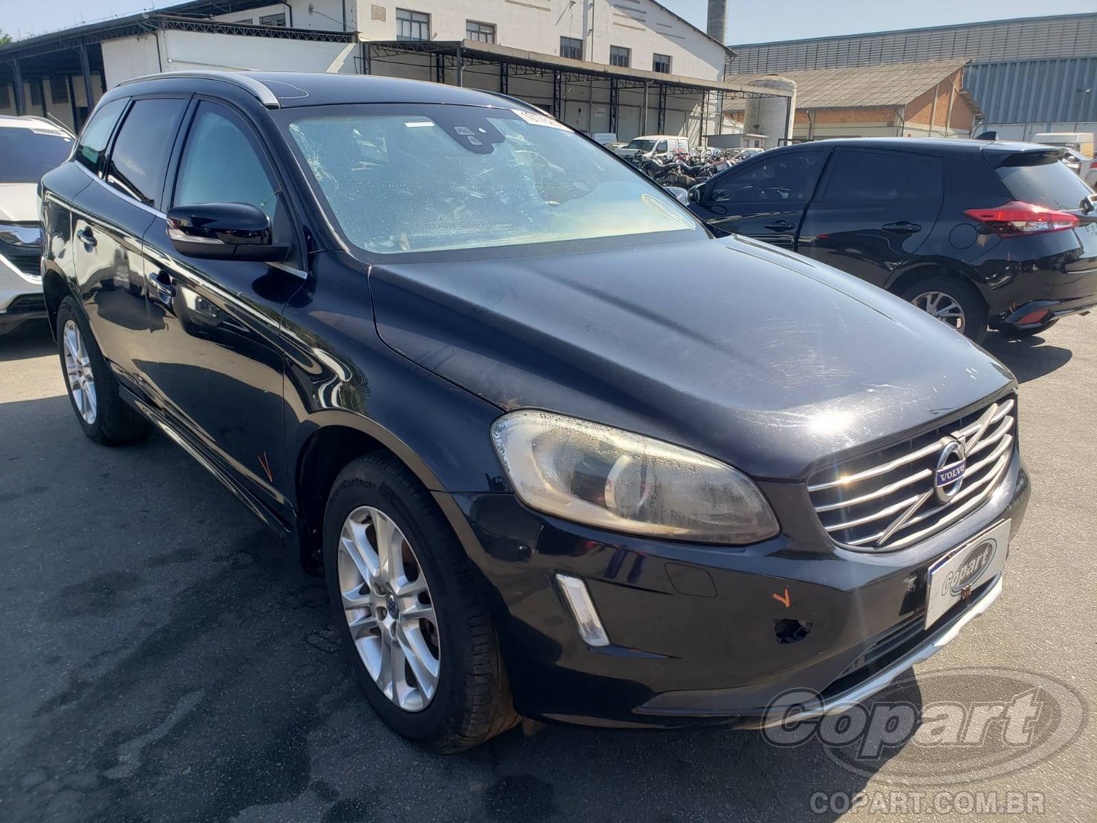 Veículo Volvo XC60 VOLVO XC60 T5 Dynamic 2.0 16V GTDI Turbo 2014 2014 em leilão
