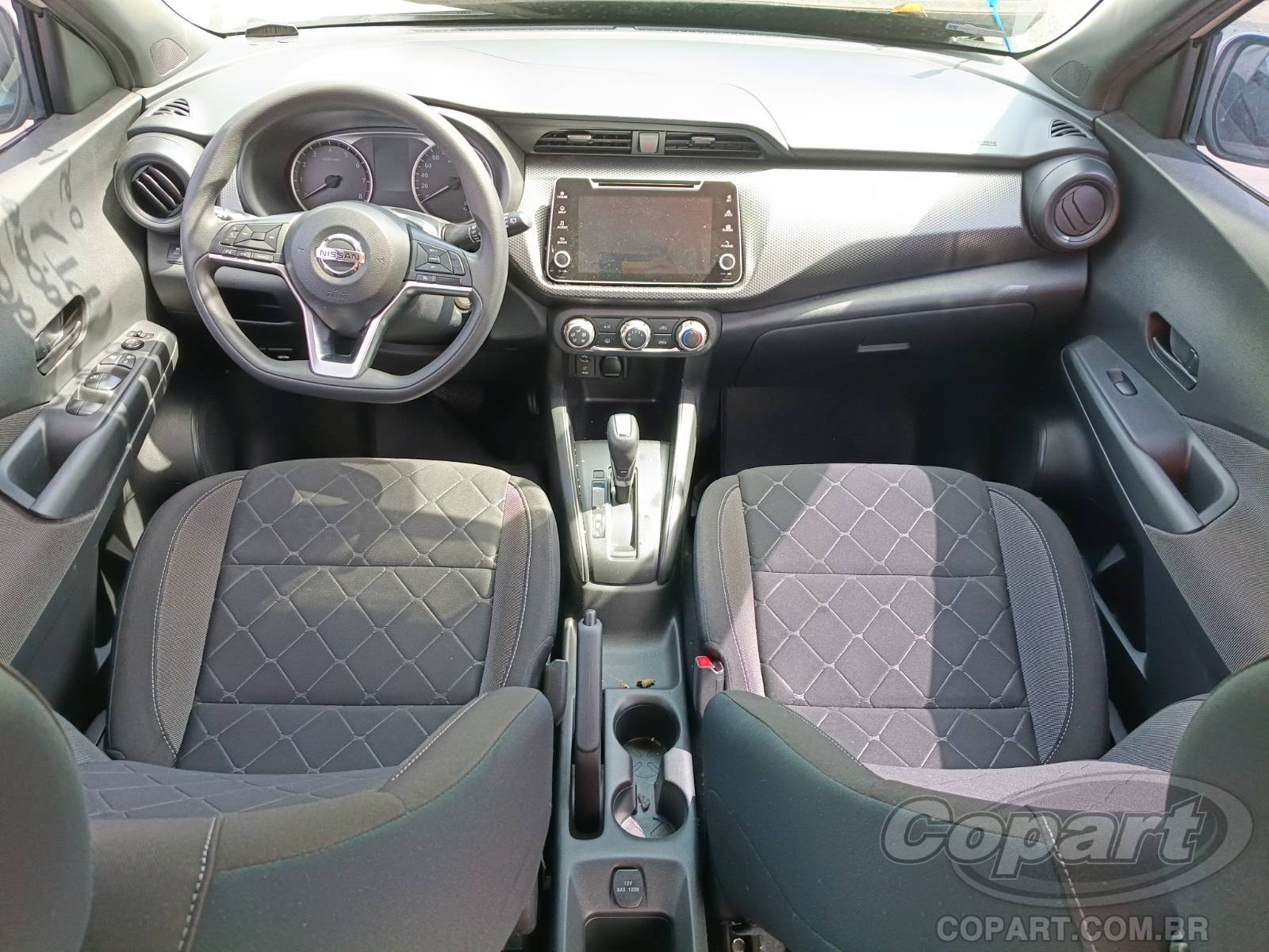 Foto 9 de 10: 2020 NISSAN KICKS