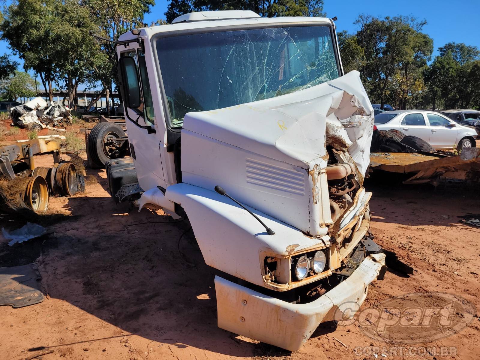 2011 MERCEDES BENZ L-1620