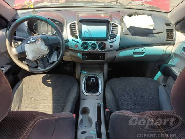 2015 MITSUBISHI L200 TRITON 