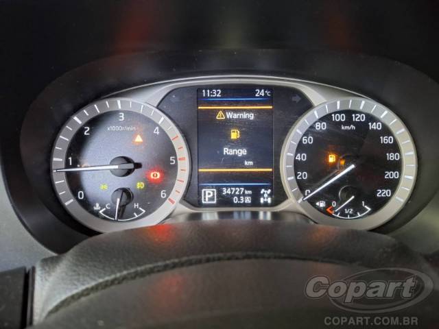 2022 NISSAN FRONTIER CD 