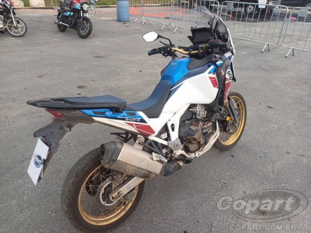 2023 HONDA CRF 1100L 