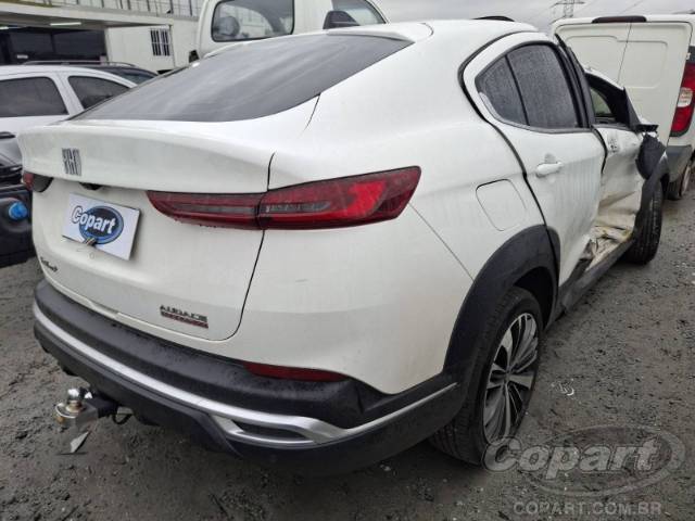 2023 FIAT FASTBACK 