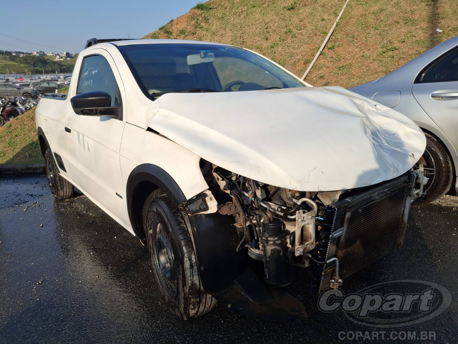 Veículo VOLKSWAGEN Volkswagen VOLKSWAGEN SAVEIRO 1.6 TOTAL FLEX 2012 2012 em leilão