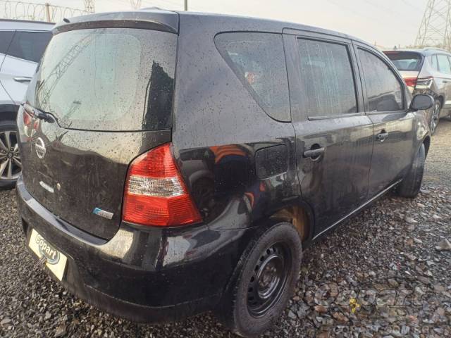 2010 NISSAN LIVINA 