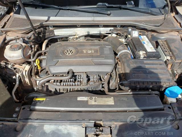 2018 VOLKSWAGEN PASSAT 