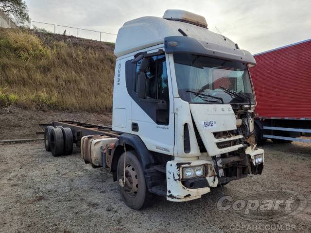 2014 IVECO TECTOR 