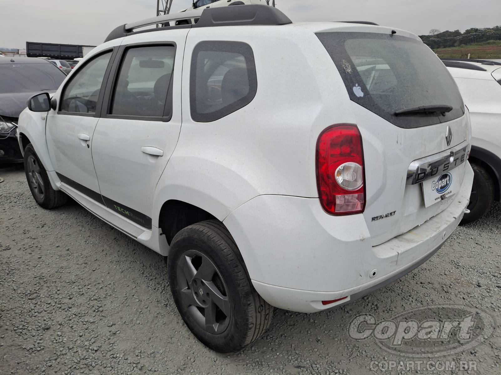 Foto 3: 2014 RENAULT DUSTER