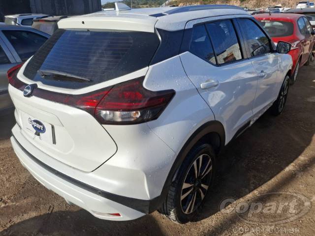 2023 NISSAN KICKS 