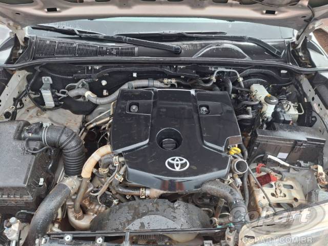 2024 TOYOTA HILUX CS 