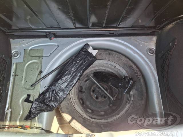 2012 VOLKSWAGEN FOX 