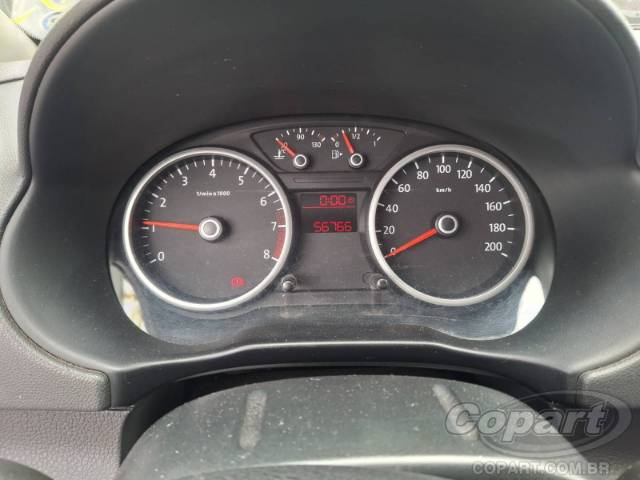 2012 VOLKSWAGEN VOYAGE 