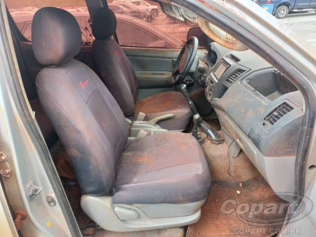 2011 TOYOTA HILUX CD 