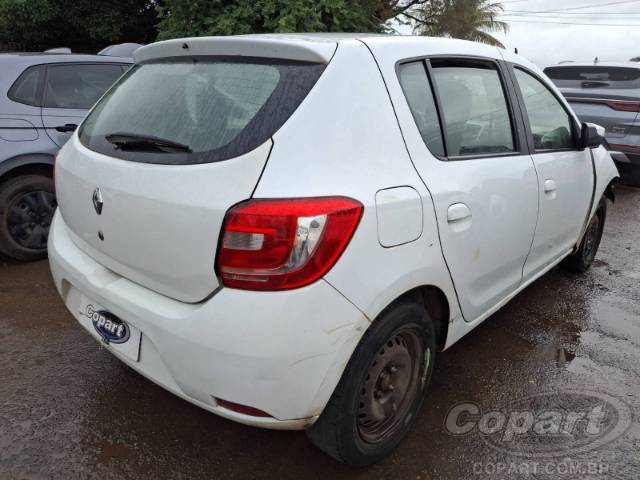 2015 RENAULT SANDERO 