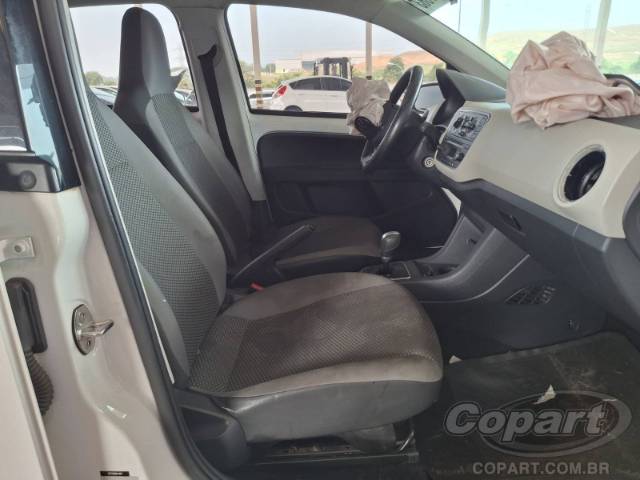 2016 VOLKSWAGEN UP 