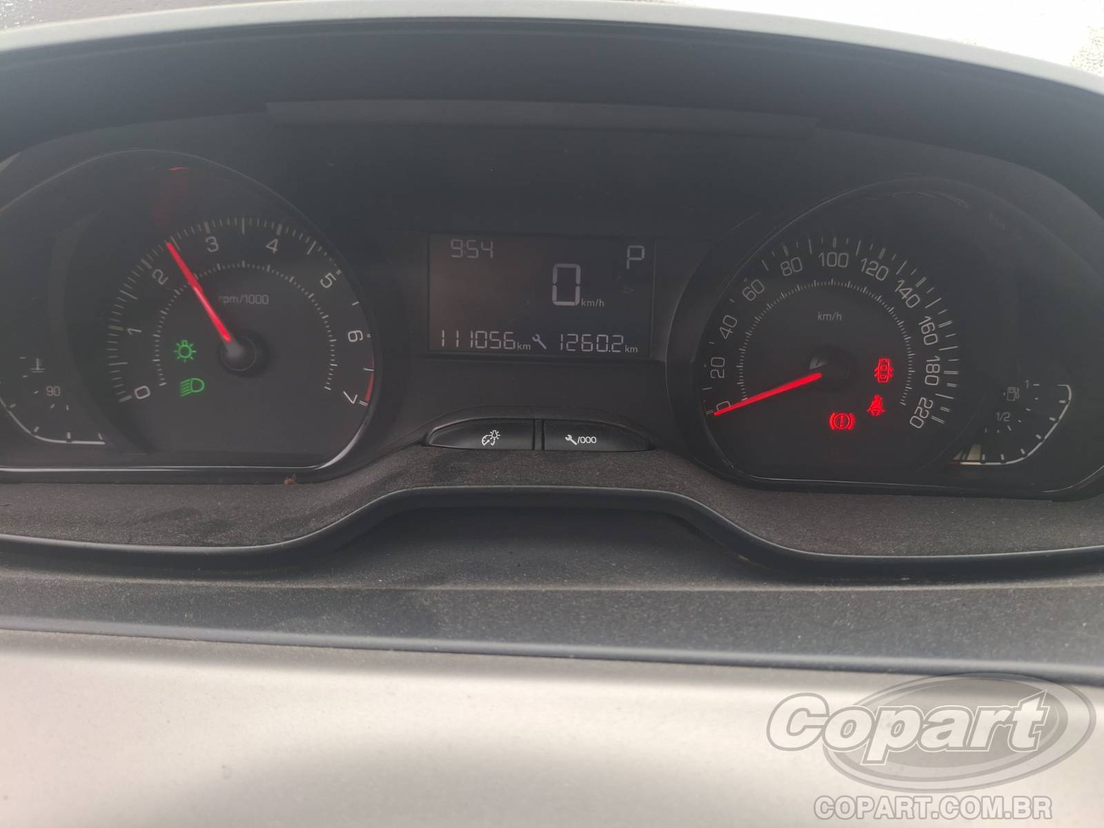 Foto 8 de 10: 2019 PEUGEOT 2008