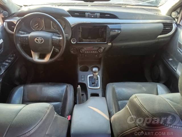 2024 TOYOTA HILUX CD 