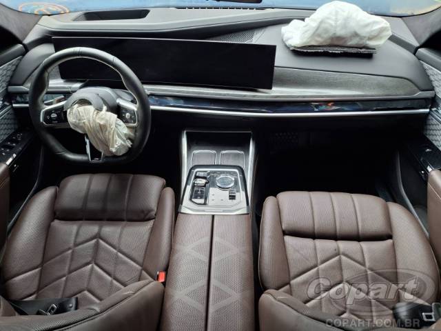 2024 BMW i7 