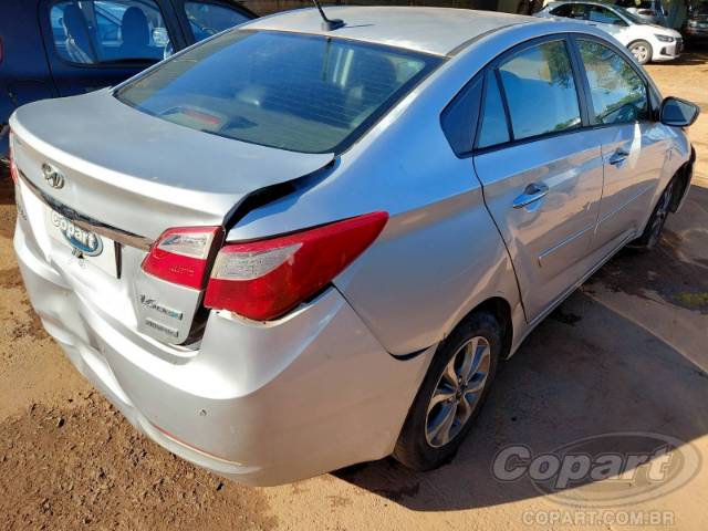 2015 HYUNDAI HB20S 